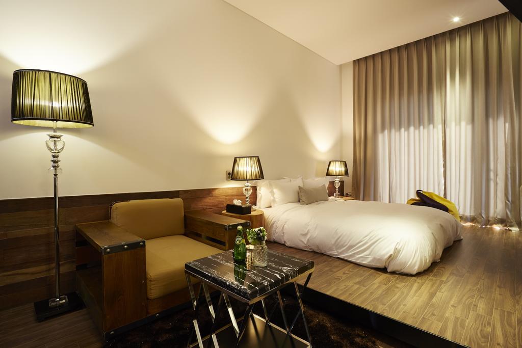 Chungbuk Inno City Namoo Hotel 음성 객실 사진