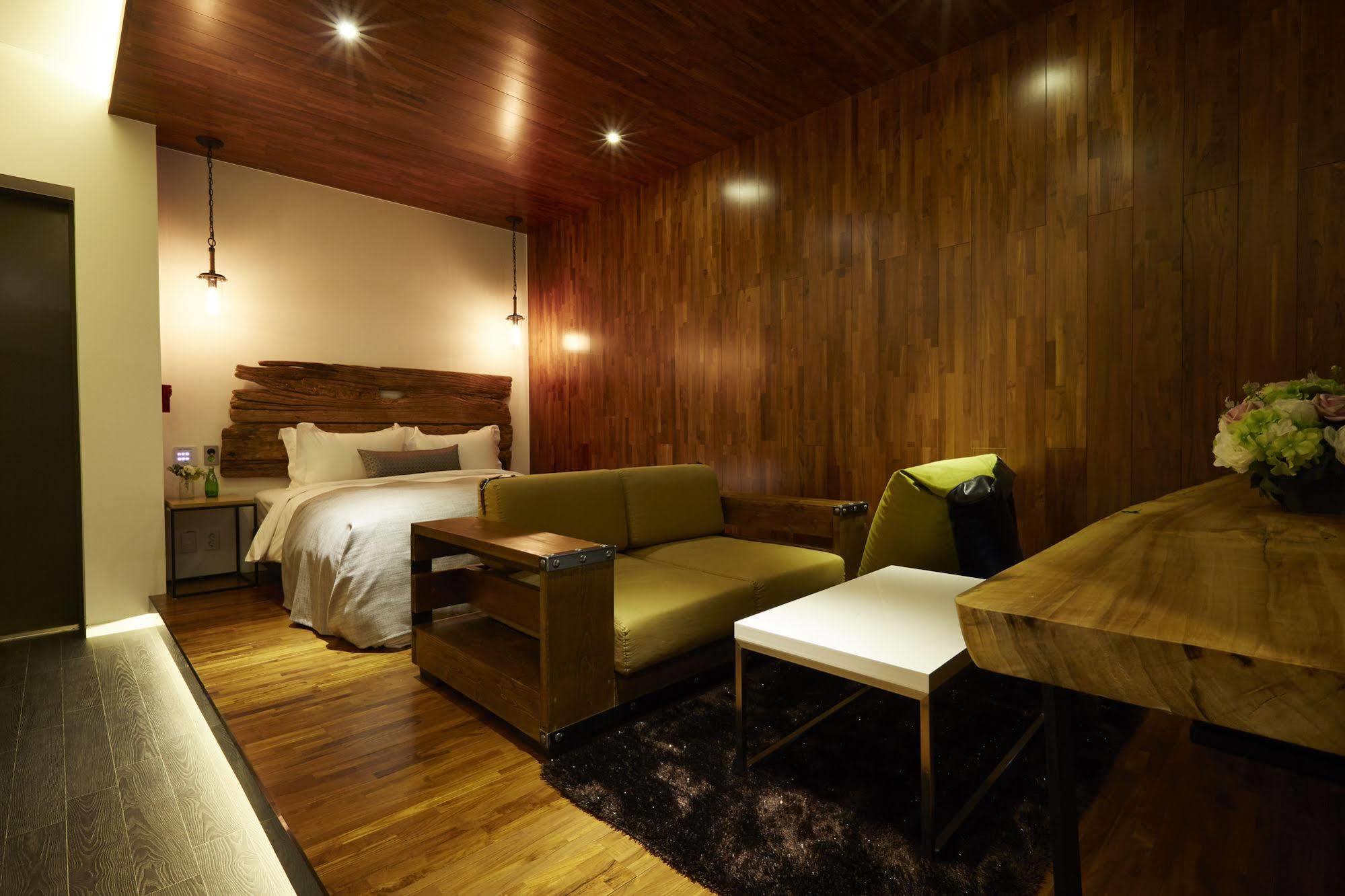 Chungbuk Inno City Namoo Hotel 음성 외부 사진