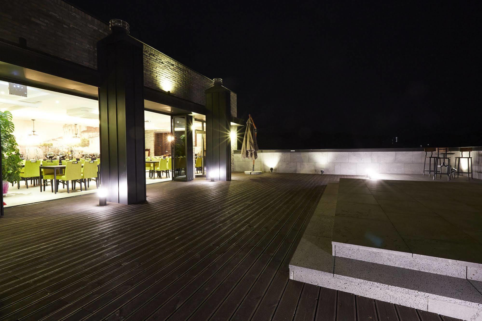 Chungbuk Inno City Namoo Hotel 음성 외부 사진